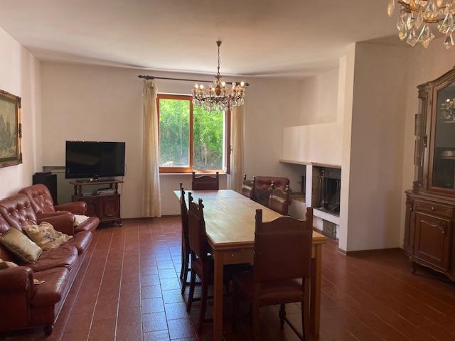 Image No.13-3 Bed Country House for sale
