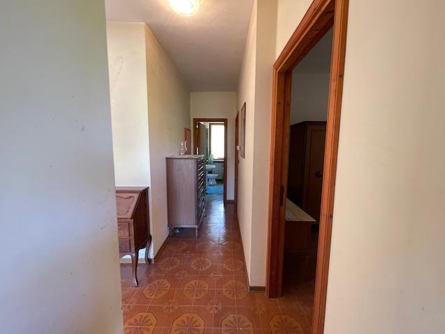 Image No.35-3 Bed Country House for sale
