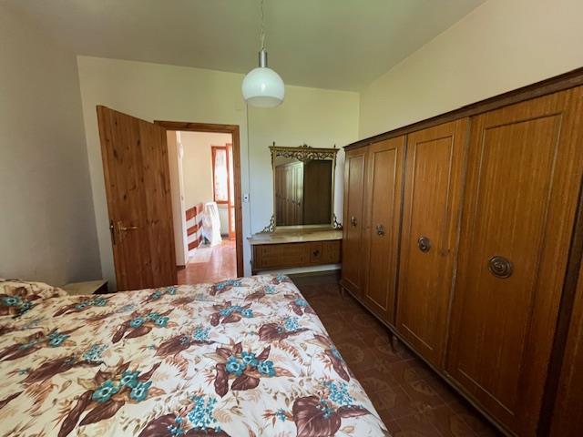 Image No.37-3 Bed Country House for sale