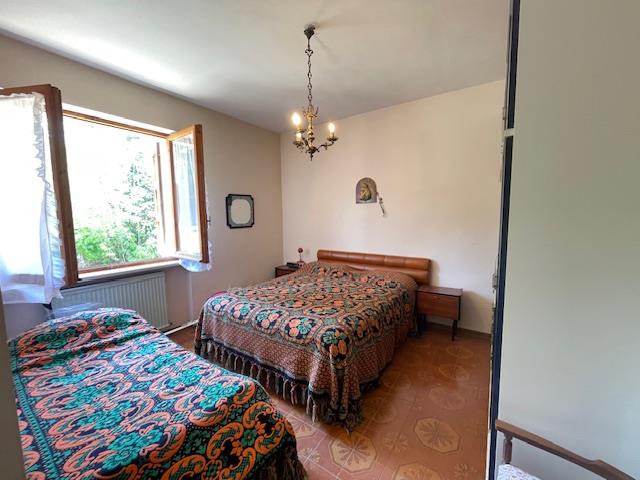 Image No.39-3 Bed Country House for sale