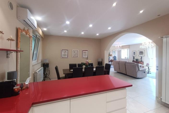 Image No.26-4 Bed Country House for sale