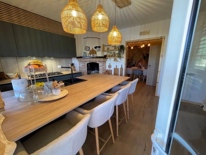 Image No.3-6 Bed Country House for sale