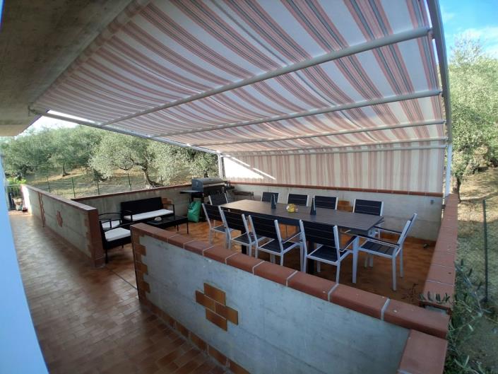 Image No.10-6 Bed Country House for sale