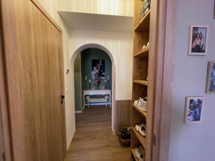 Image No.19-6 Bed Country House for sale