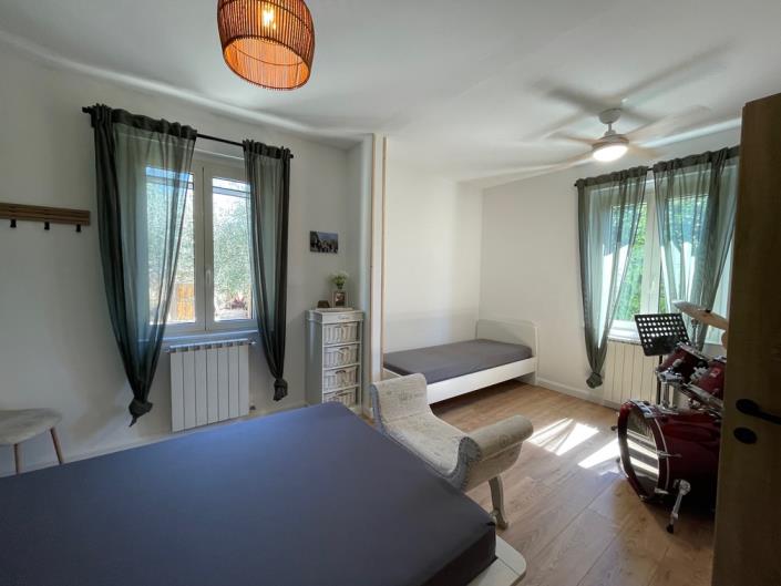 Image No.41-6 Bed Country House for sale