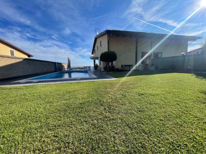 Image No.7-4 Bed Villa for sale