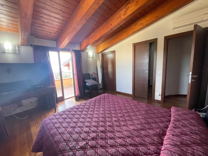 Image No.32-4 Bed Villa for sale