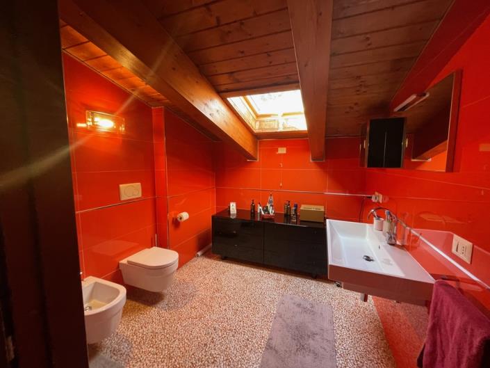 Image No.40-4 Bed Villa for sale