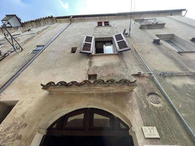Image No.3-2 Bed Townhouse for sale
