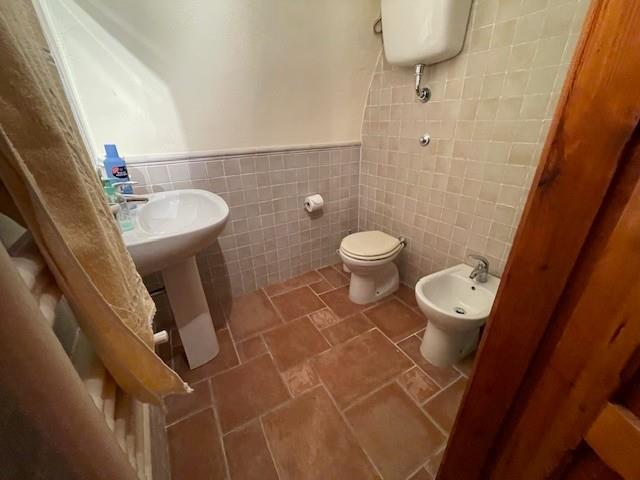 Image No.11-2 Bed Townhouse for sale