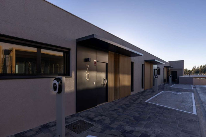 Image No.15-3 Bed Townhouse for sale