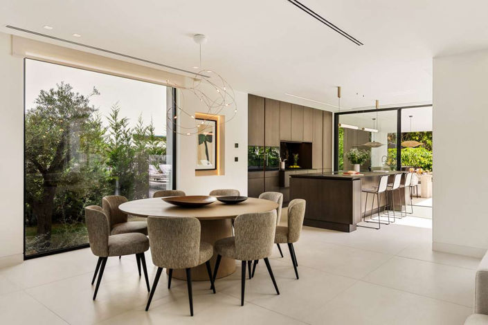 Image No.2-5 Bed Villa for sale