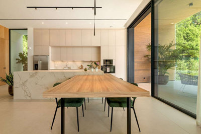 b98le8d7m9k3degpefzhs0lif8u4xzvzhwxtmggyekxx9