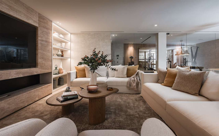 Image No.2-5 Bed Villa for sale