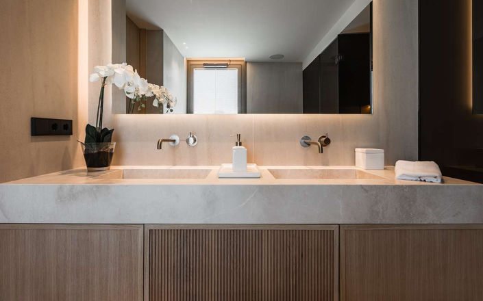 Image No.6-5 Bed Villa for sale