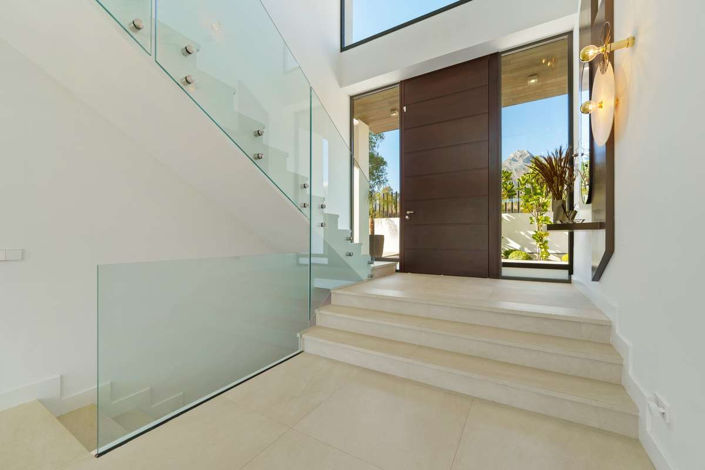 Image No.9-6 Bed Villa for sale