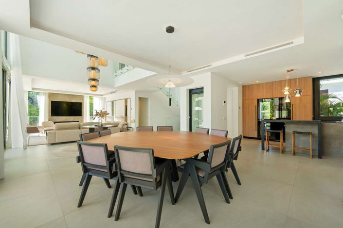 Image No.4-6 Bed Villa for sale