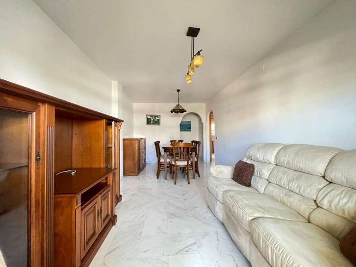 Image No.3-Appartement de 2 chambres à vendre à Estepona