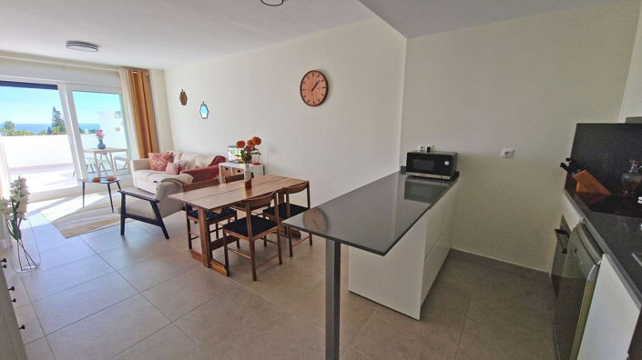 Image No.8-3 Bed Apartment for sale