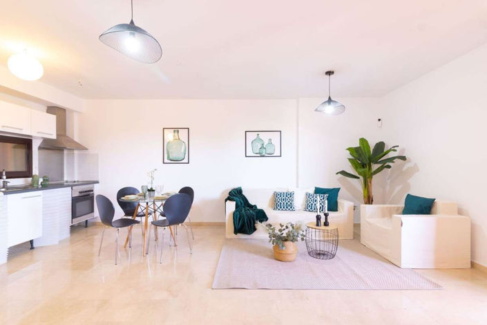 Image No.8-2 Bed Apartment for sale