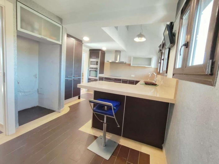 Image No.3-4 Bed Apartment for sale