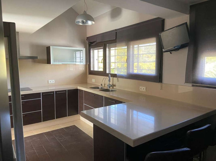 Image No.8-4 Bed Apartment for sale