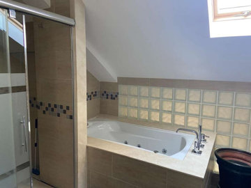 b98le8d7m9k3degpefzhs0lif8u4xzvzhwxtmggyekxx9