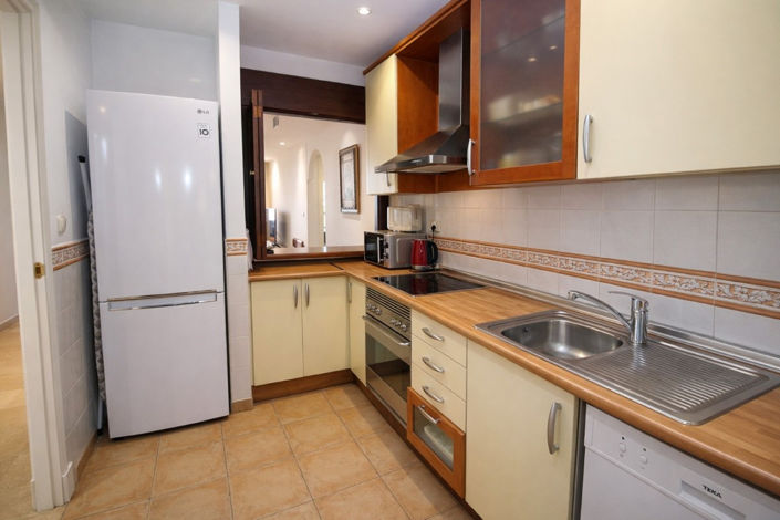 Image No.3-Appartement de 2 chambres à vendre à Marbella