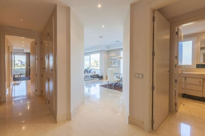 Image No.7-Appartement de 2 chambres à vendre à Estepona