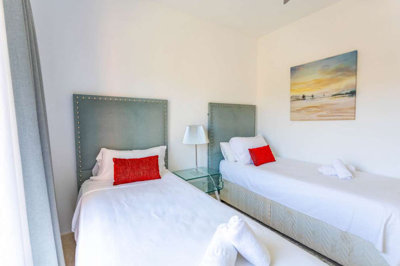 b98le8d7m9k3degpefzhs0lif8u4xzvzhwxtmggyekxx9