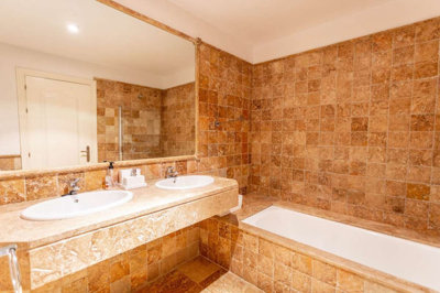 b98le8d7m9k3degpefzhs0lif8u4xzvzhwxtmggyekxx9