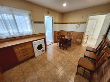 b98le8d7m9k3degpefzhs0lif8u4xzvzhwxtmggyekxx9