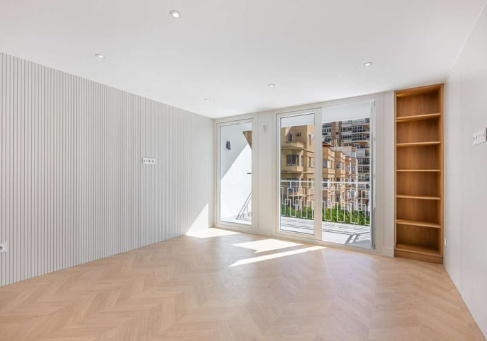 Image No.17-3 Bed Apartment for sale