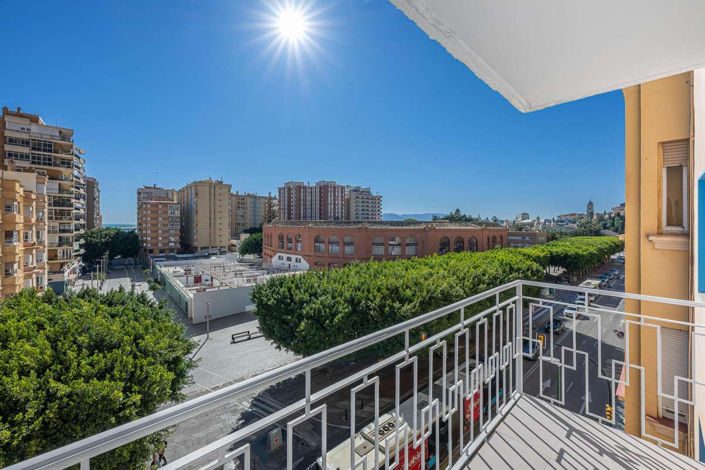 Image No.19-3 Bed Apartment for sale