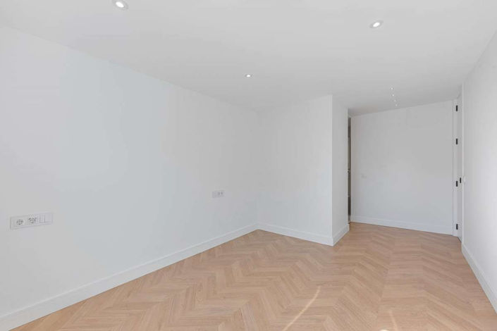 Image No.23-3 Bed Apartment for sale