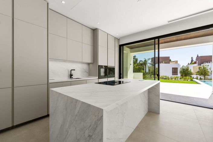 Image No.12-4 Bed Villa for sale