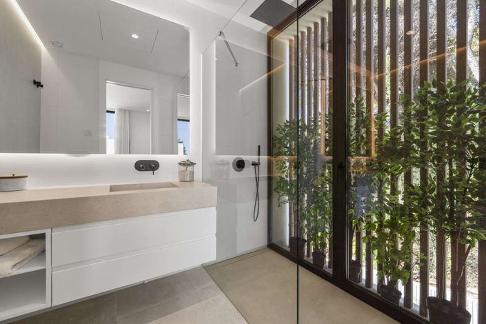 Image No.25-4 Bed Villa for sale