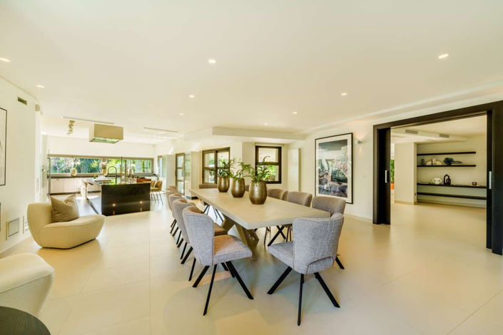 Image No.8-5 Bed Villa for sale