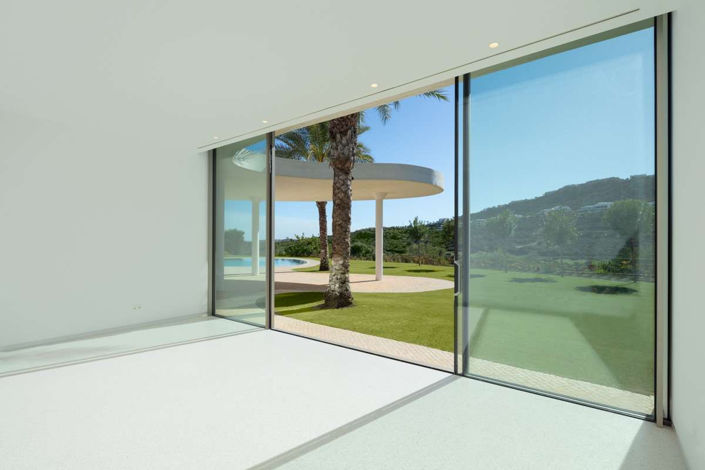 Image No.2-4 Bed Villa for sale