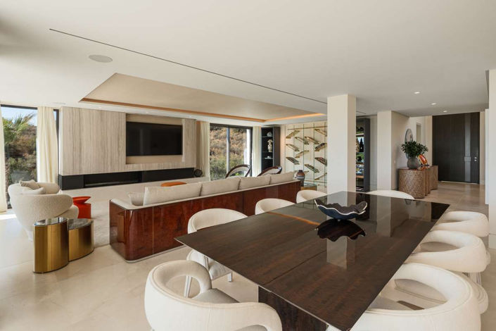 Image No.5-5 Bed Villa for sale