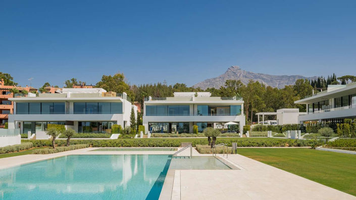 Image No.2-Villa de 4 chambres à vendre à Marbella