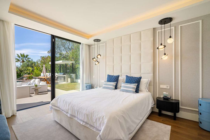 Image No.33-6 Bed Villa for sale