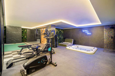 b98le8d7m9k3degpefzhs0lif8u4xzvzhwxtmggyekxx9