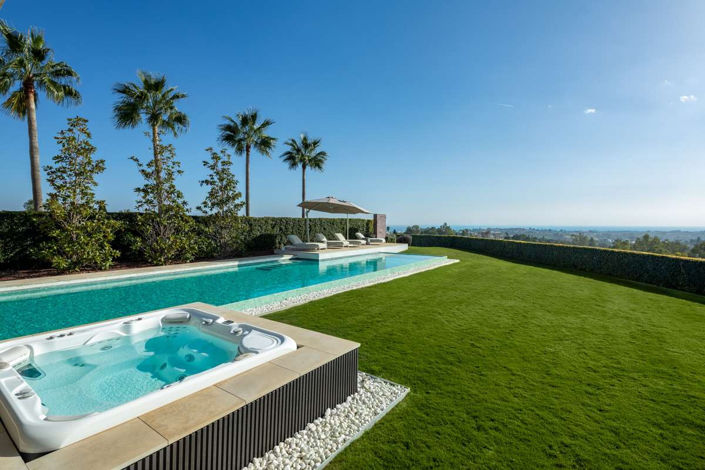 Image No.13-6 Bed Villa for sale