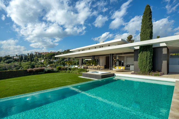 Image No.14-6 Bed Villa for sale