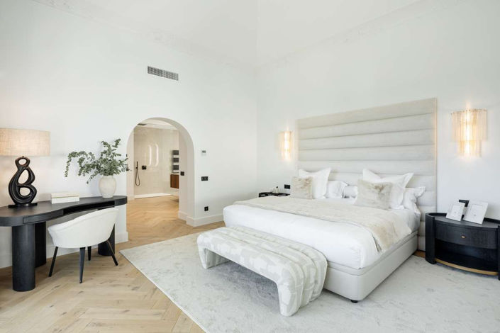 Image No.11-5 Bed Villa for sale