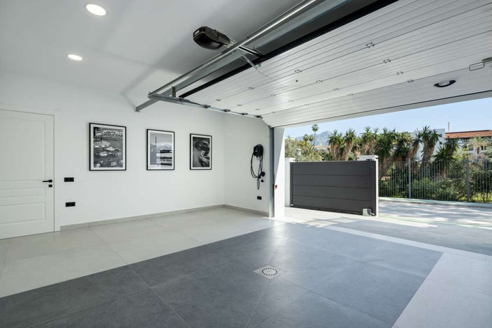 Image No.23-5 Bed Villa for sale