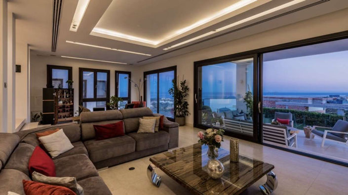 Image No.3-5 Bed Villa for sale