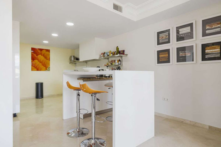 Image No.7-5 Bed Villa for sale