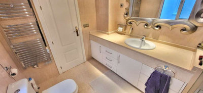 b98le8d7m9k3degpefzhs0lif8u4xzvzhwxtmggyekxx9